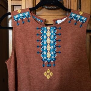 Boutique sleeveless wool-like Boho top